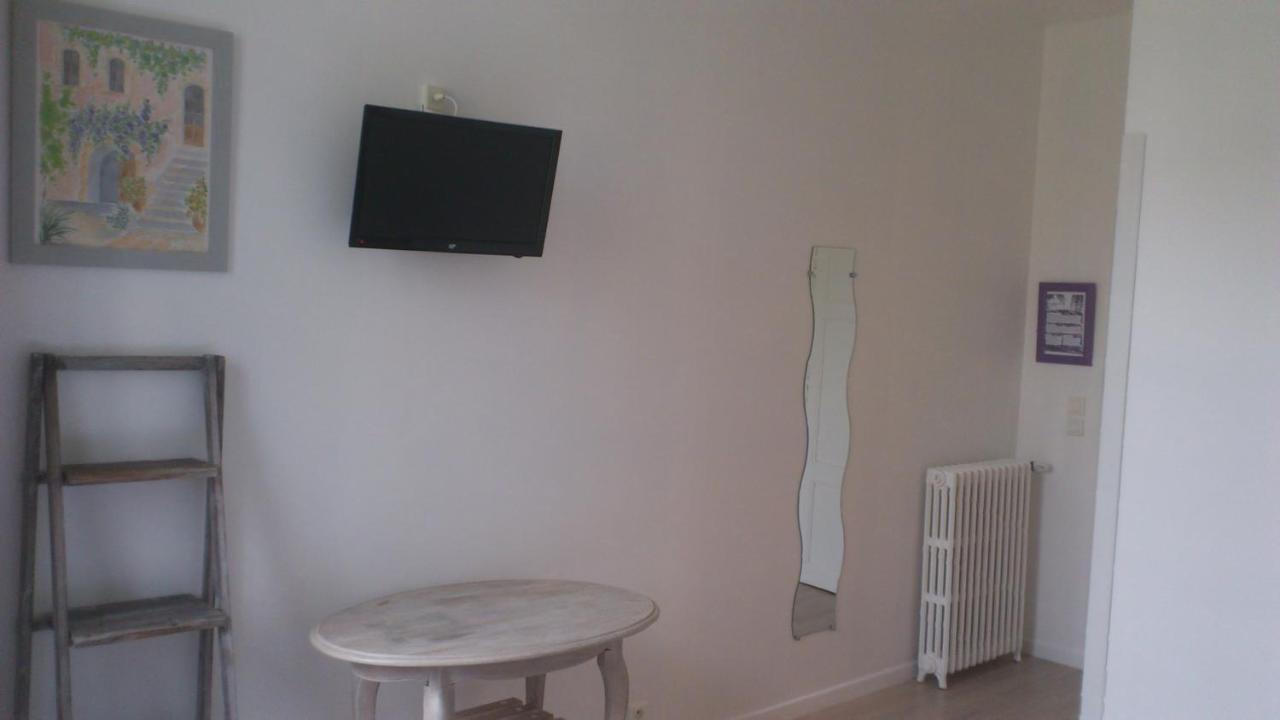 Hotel Restaurant Henri IV Eauze Room photo